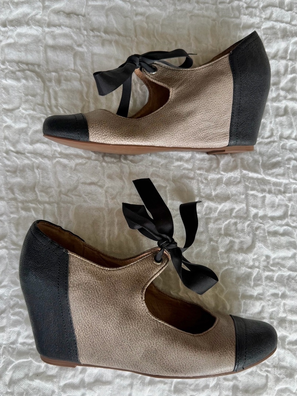 Jeffrey Campbell x Vintage Havana Ynez Two Tone Bow Pump Size 8.5 - Picture 3 of 8